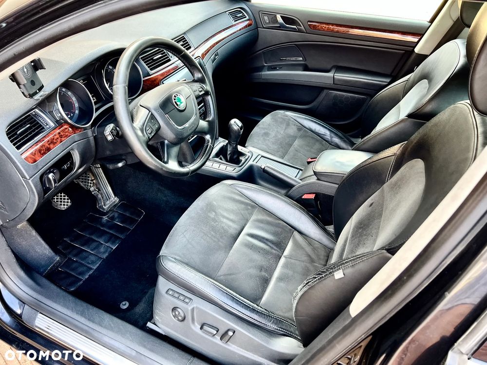 Skoda Superb 2.0 TDI Elegance - 7