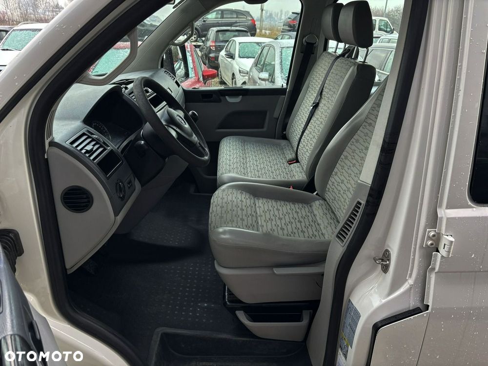 Volkswagen Transporter - 14