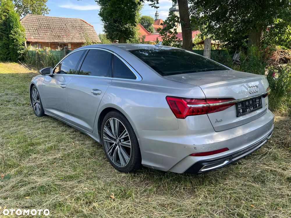 Audi A6 - 4