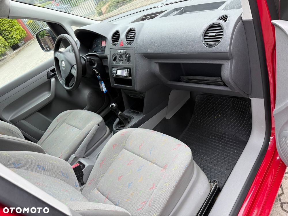 Volkswagen Caddy Maxi - 15