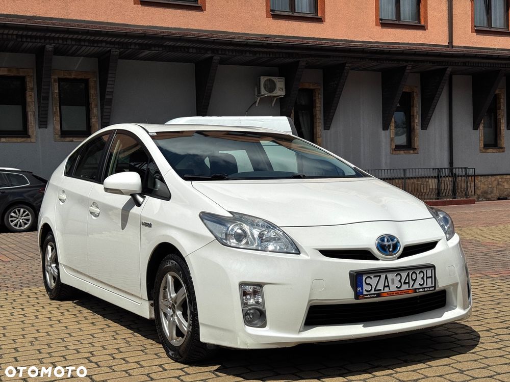 Toyota Prius 1.8 HSD Prestige - 5