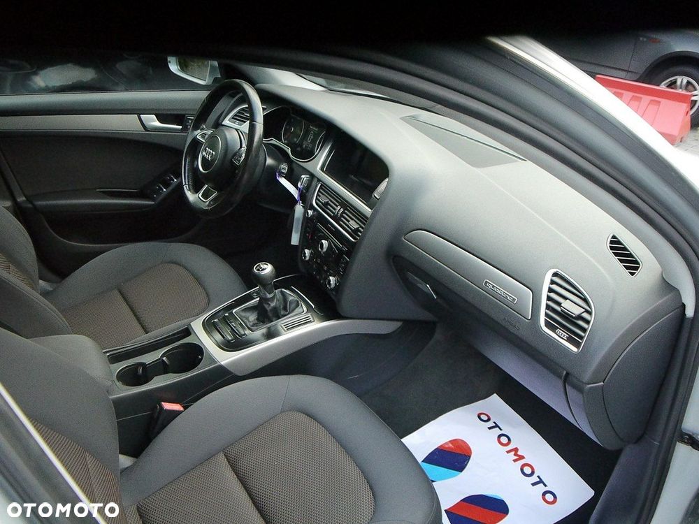 Audi A4 Allroad 2.0 TDI Quattro - 24