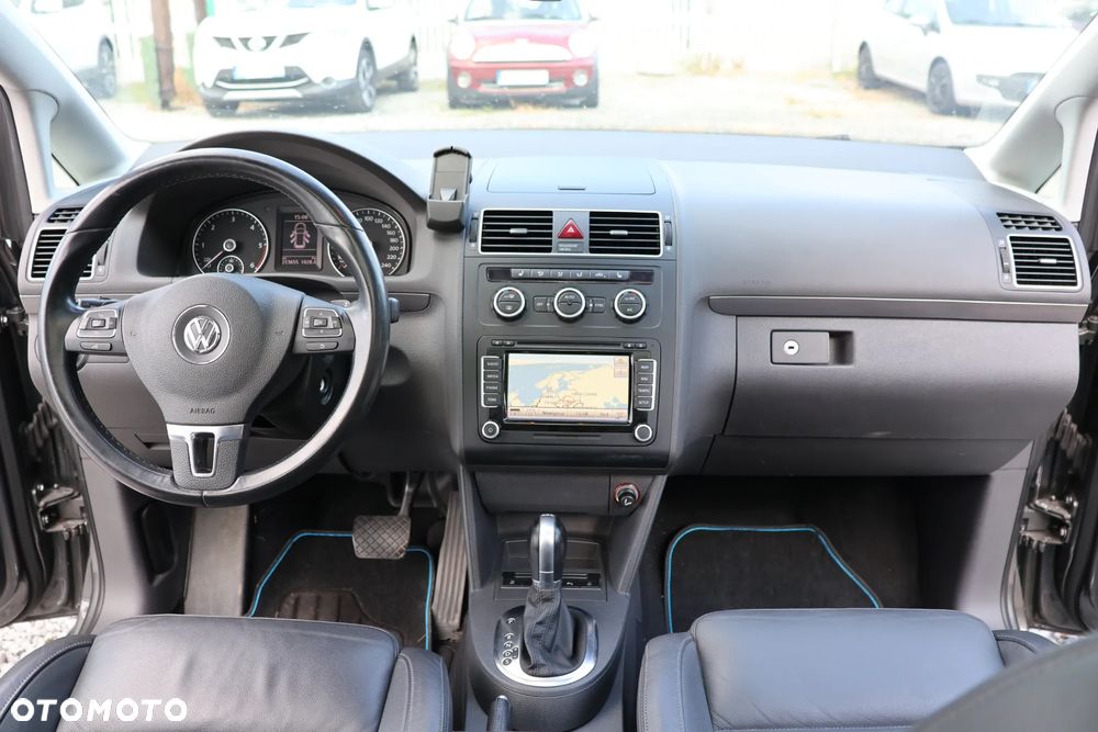 Volkswagen Touran 2.0 TDI DPF Cross DSG - 5