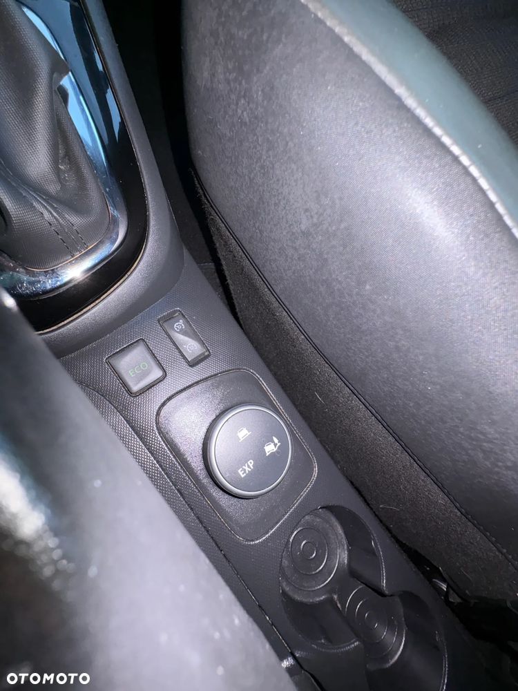 Renault Captur TCe 120 EDC Helly Hansen - 15
