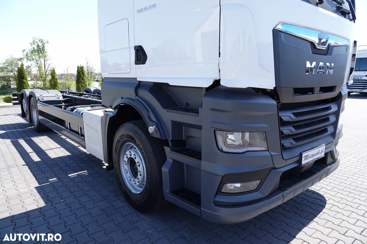 MAN TGX 26.520 / 6x2 / ȘASIU L 9.1M / PUNȚĂ RIDICATĂ / DIRECȚIE / PENTRU CONSTRUCȚII / NOU-NOUȚ - 5