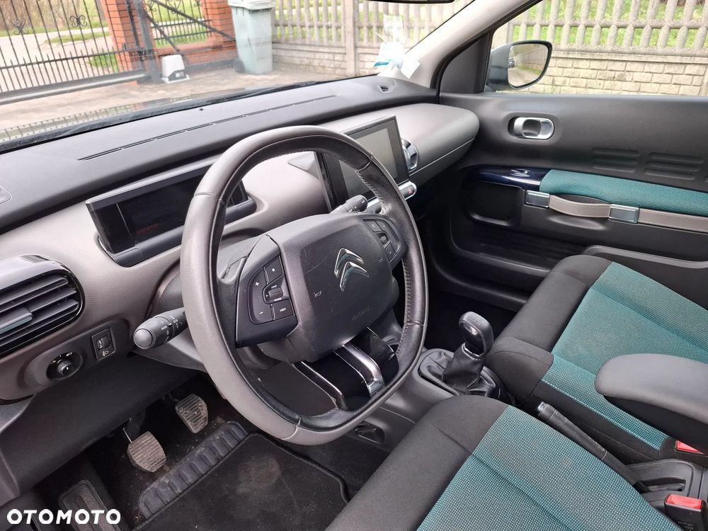 Citroën C4 Cactus - 16