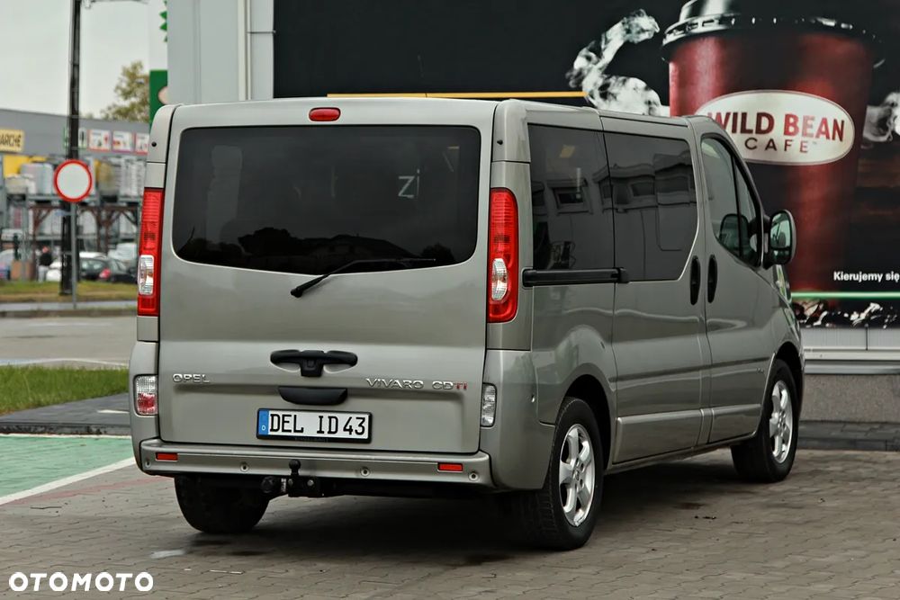 Opel Vivaro - 19