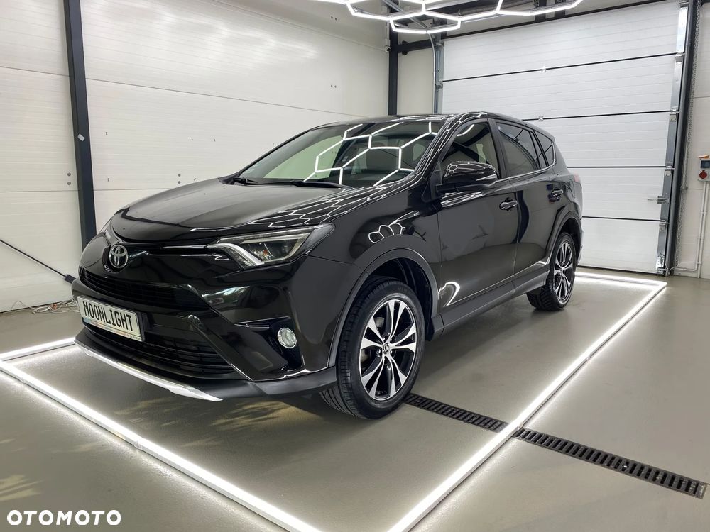 Toyota RAV4 2.0 D-4D Prestige 4x2 - 1