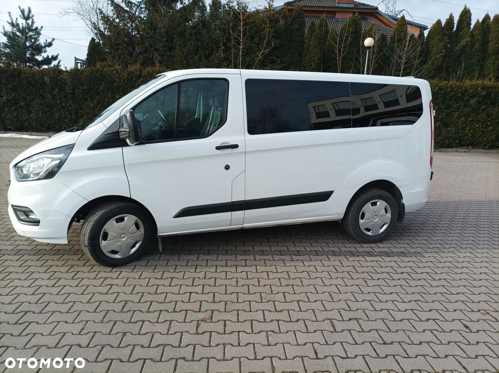 Ford Transit Custom - 8