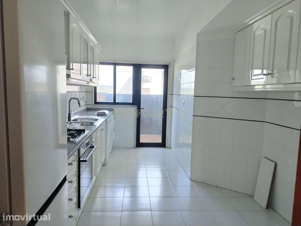 Apartamento T2 com Vista em Vila Franca de Xira - Grande imagem: 3/11