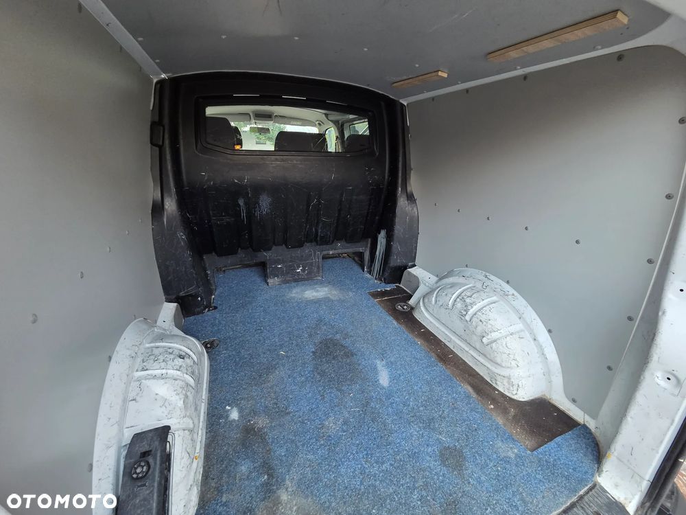 Volkswagen Transporter L2H1 Plus Comfortline - 12