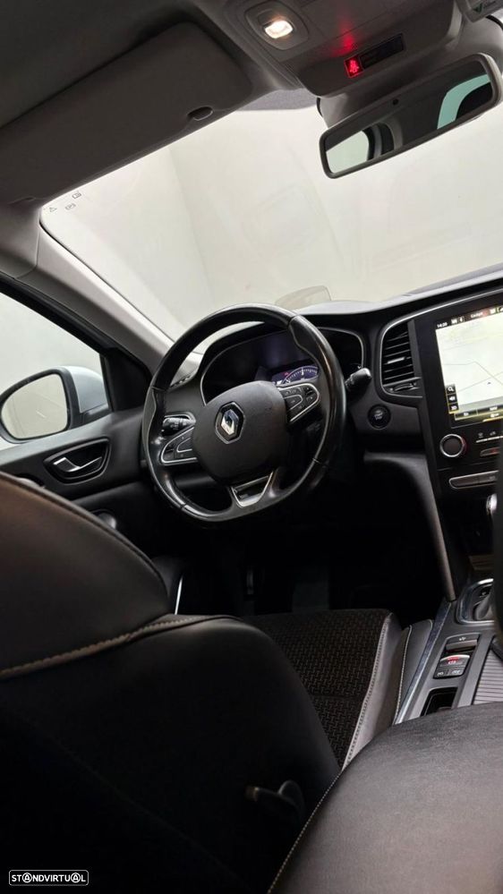 Renault Mégane BLUE dCi 115 EDC BOSE EDITION - 11