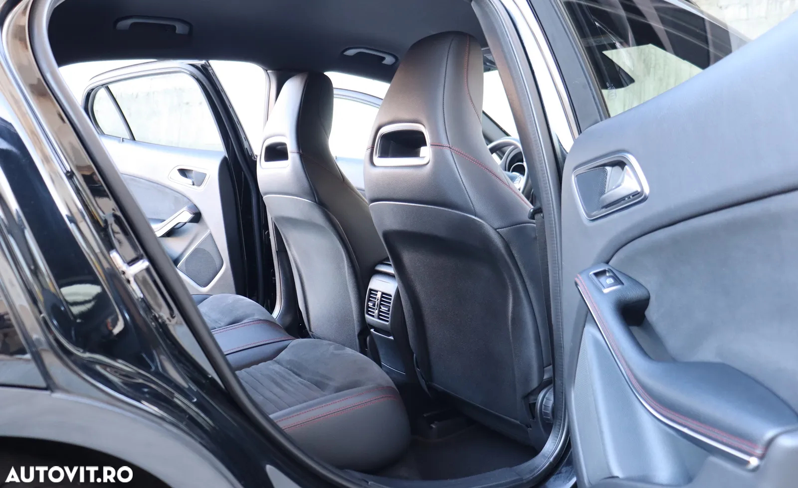 Mercedes-Benz GLA 200 (CDI) d 7G-DCT AMG Line - 14