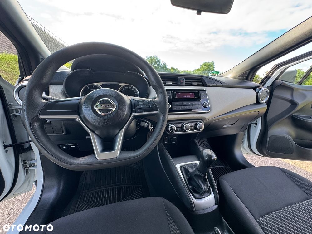 Nissan Micra 1.0 Visia Plus - 33