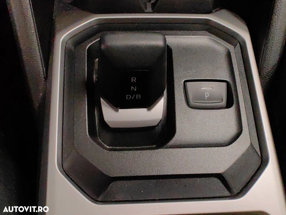 Dacia Duster HEV 140 Journey - 13