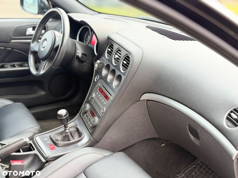 Alfa Romeo 159 1.9JTDM Distinctive - 8