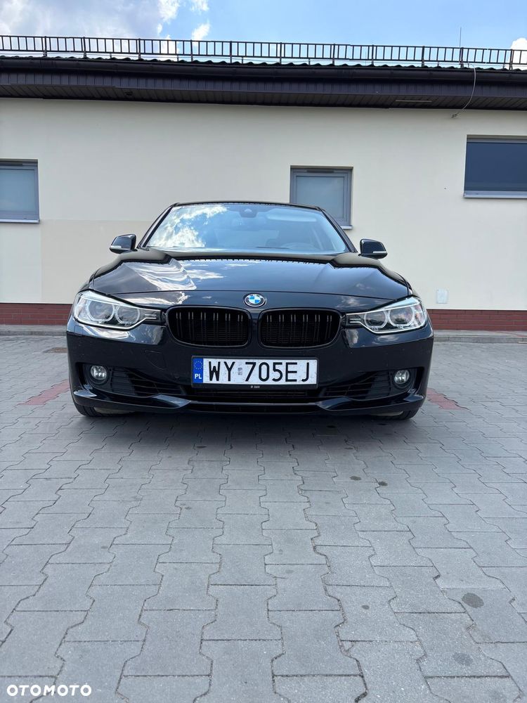 BMW Seria 3 330d - 13