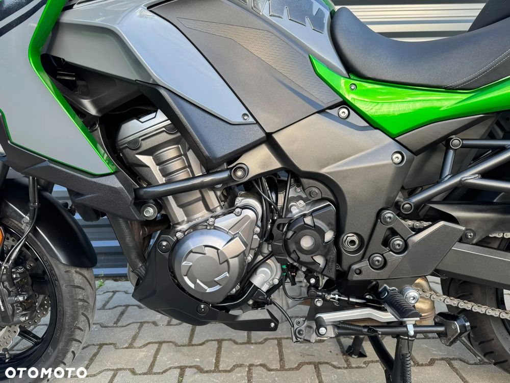 Kawasaki Versys 1000 - 25