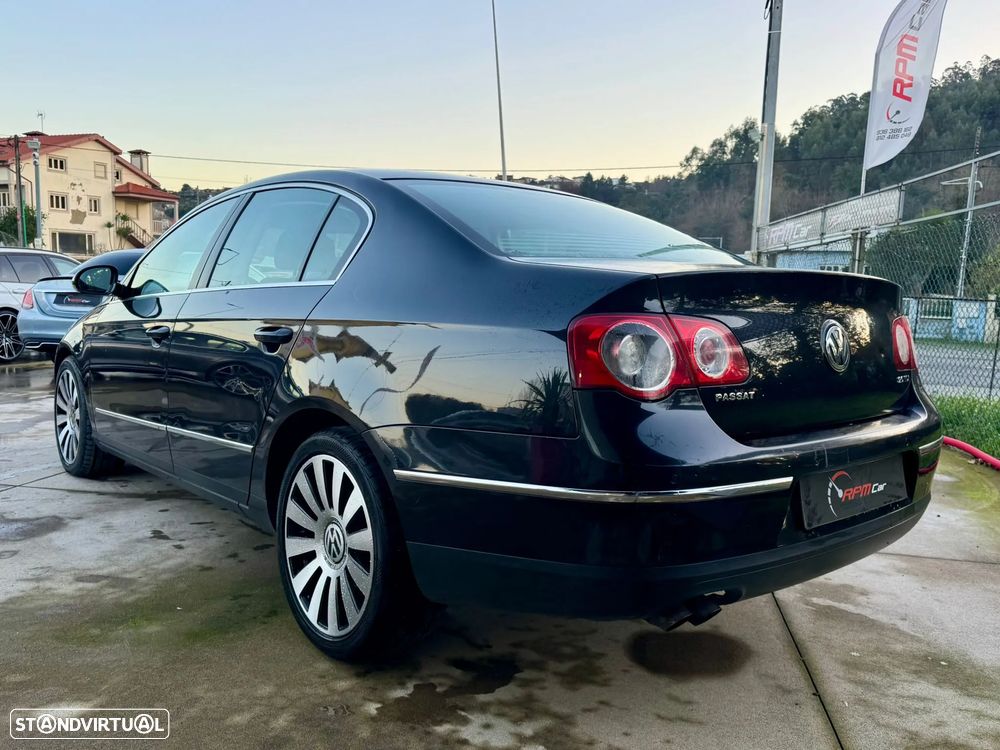VW Passat 2.0 TDI Highline - 8