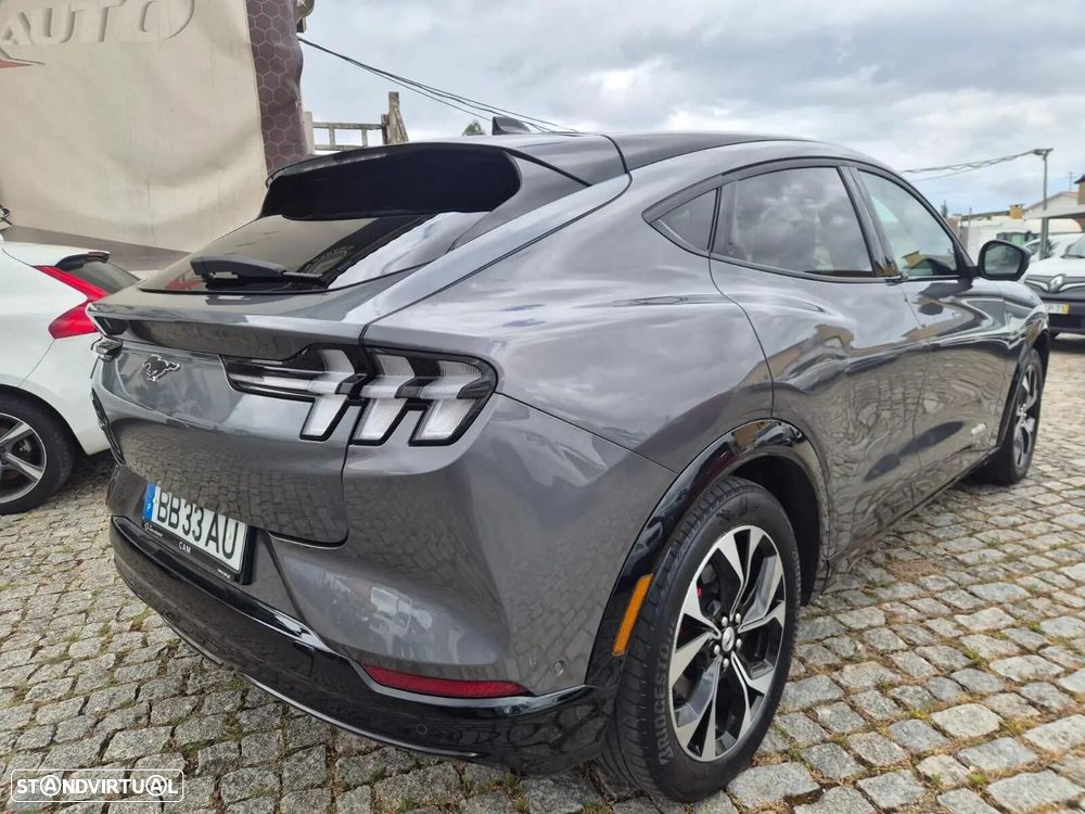 Ford Mustang Mach-E 87 kWh Premium AWD - 4