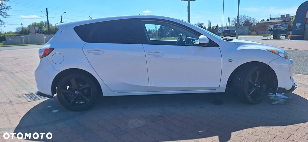 Mazda 3 - 10