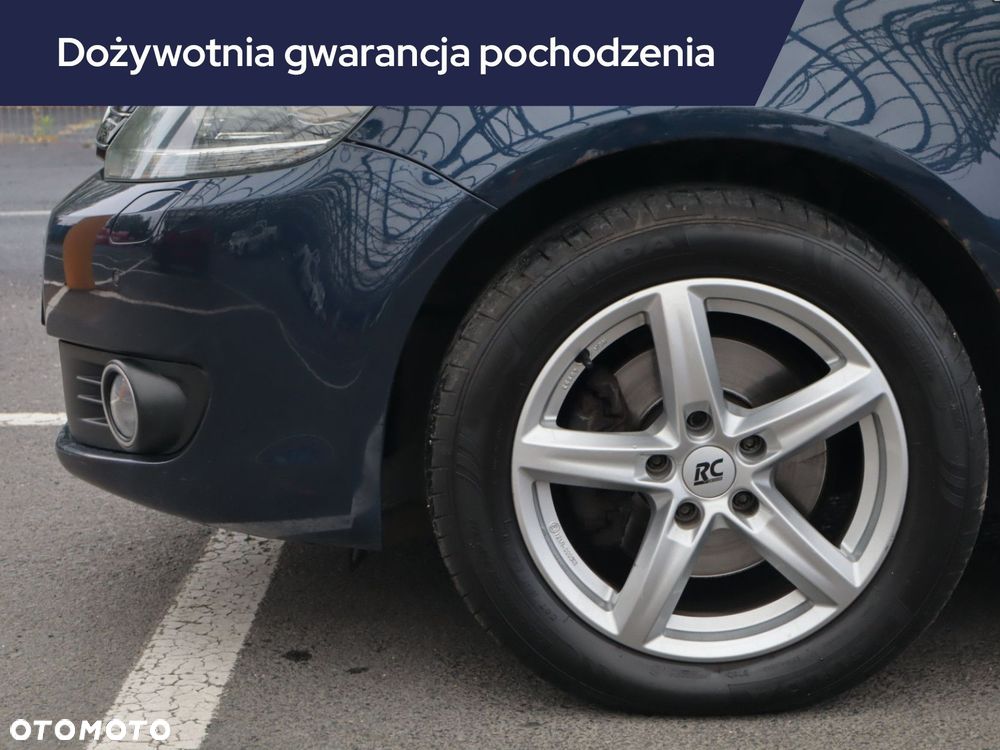 Volkswagen Golf Plus - 17