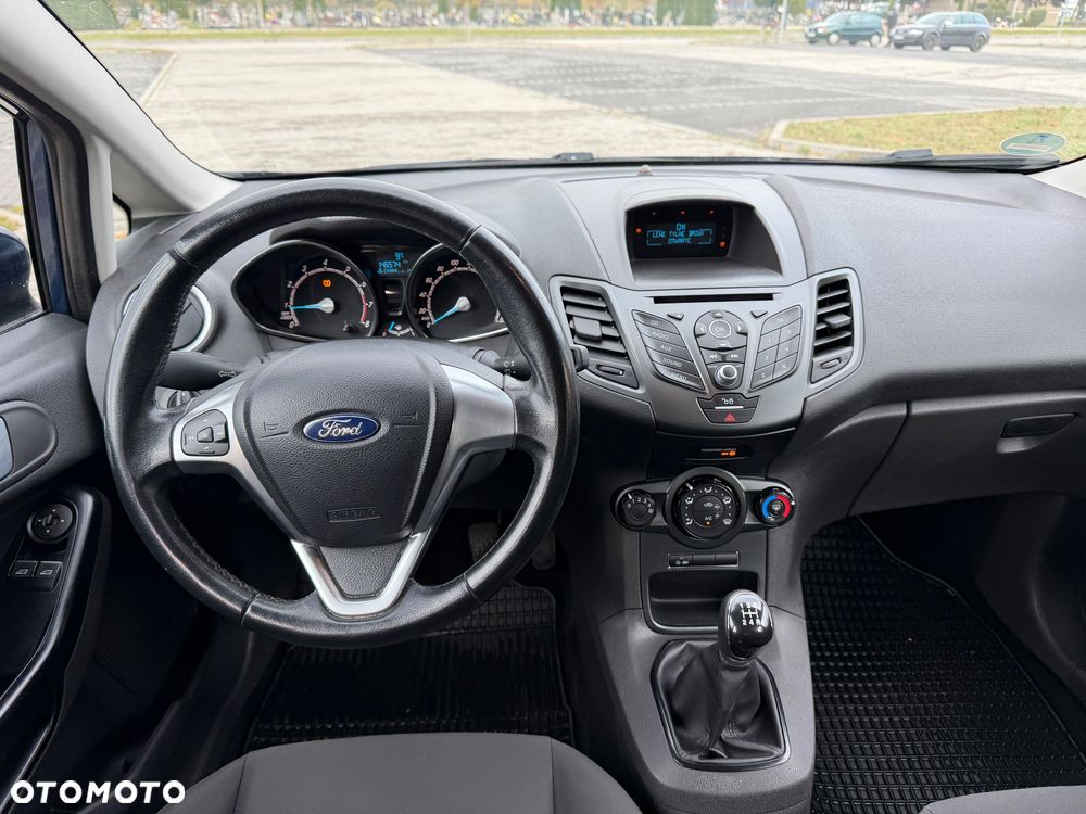 Ford Fiesta 1.0 Celebration - 19