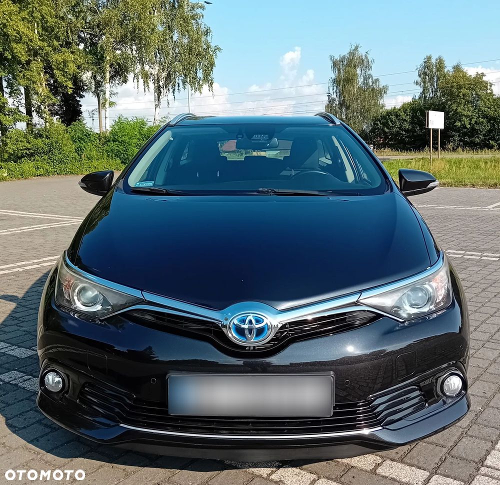 Toyota Auris Hybrid 135 Prestige - 17