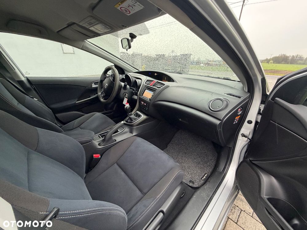 Honda Civic 1.6 i-DTEC Sport Black Edition - 13