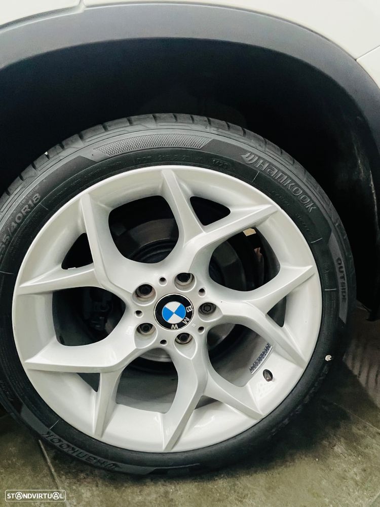 BMW X1 18 d xDrive Pack M - 18