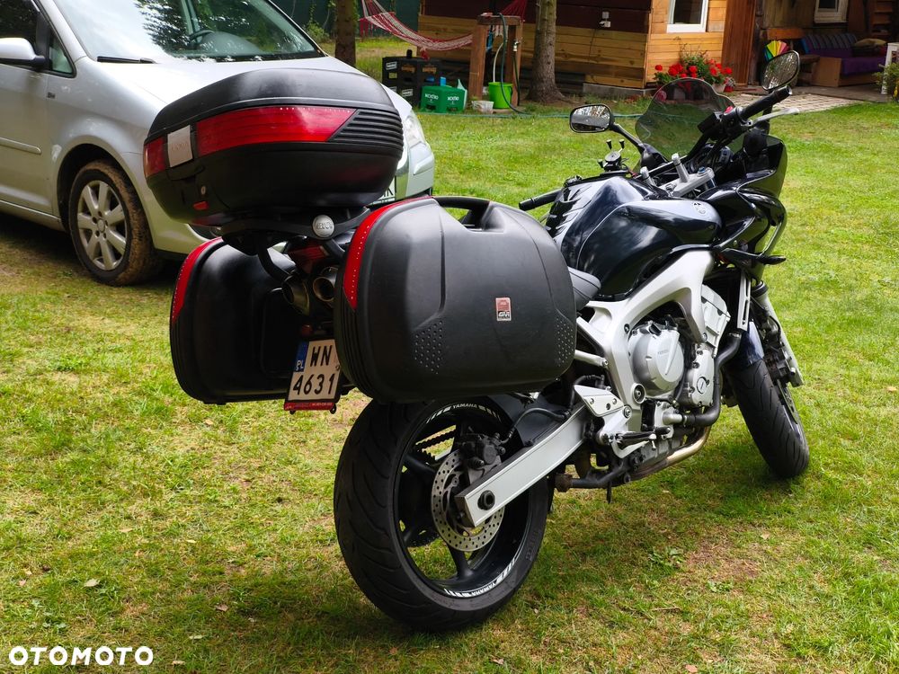 Yamaha FZ6 - 4