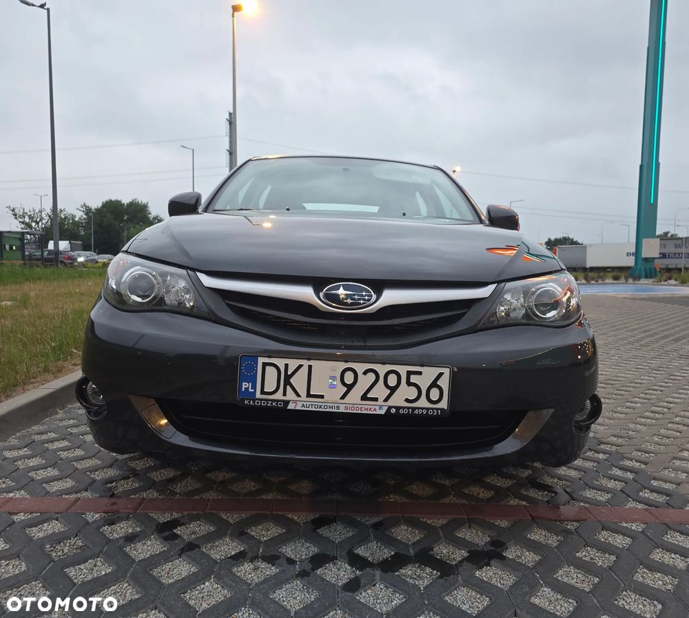 Subaru Impreza - 32