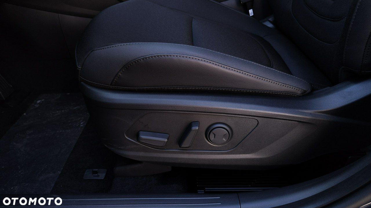 Hyundai Tucson - 8