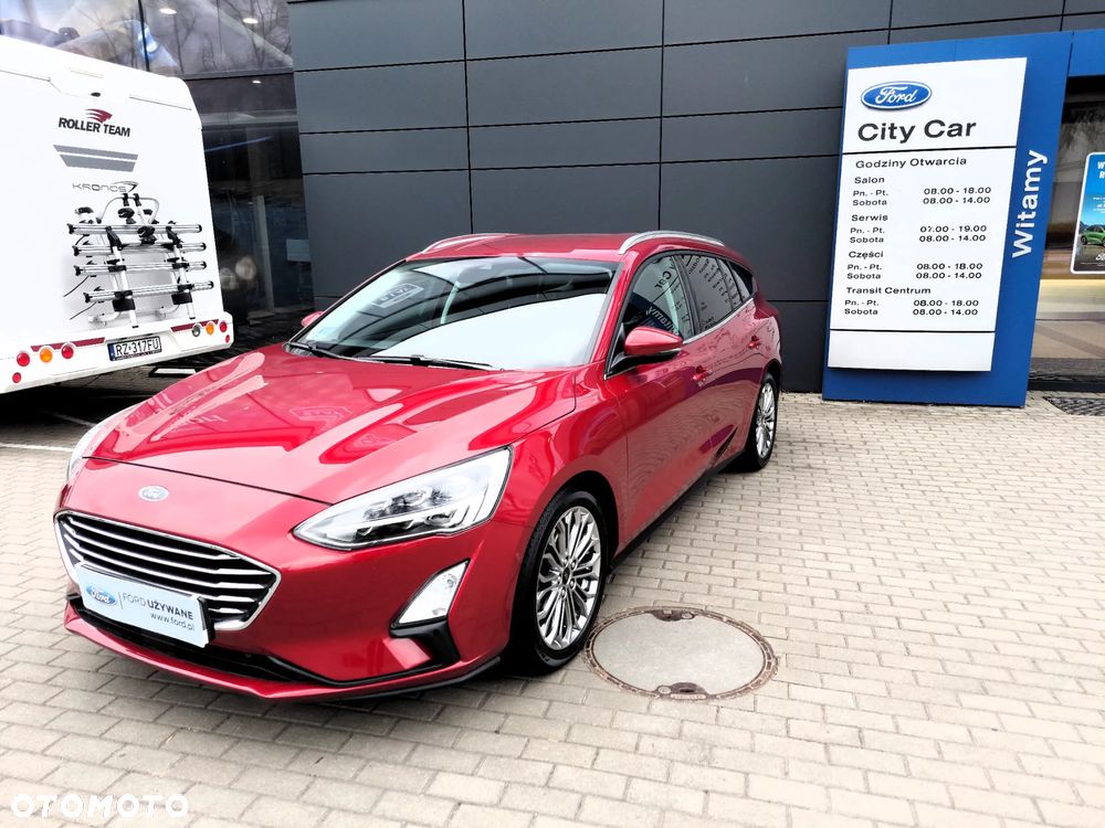 Ford Focus 1.5 EcoBoost Titanium - 24