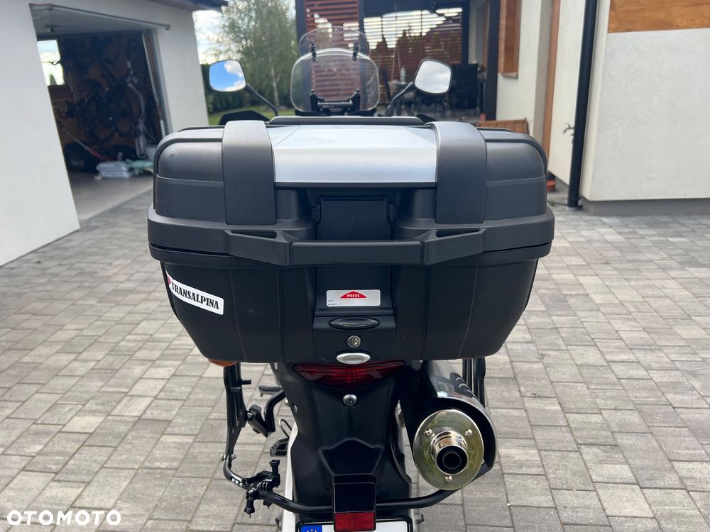 Suzuki V-STROM - 24