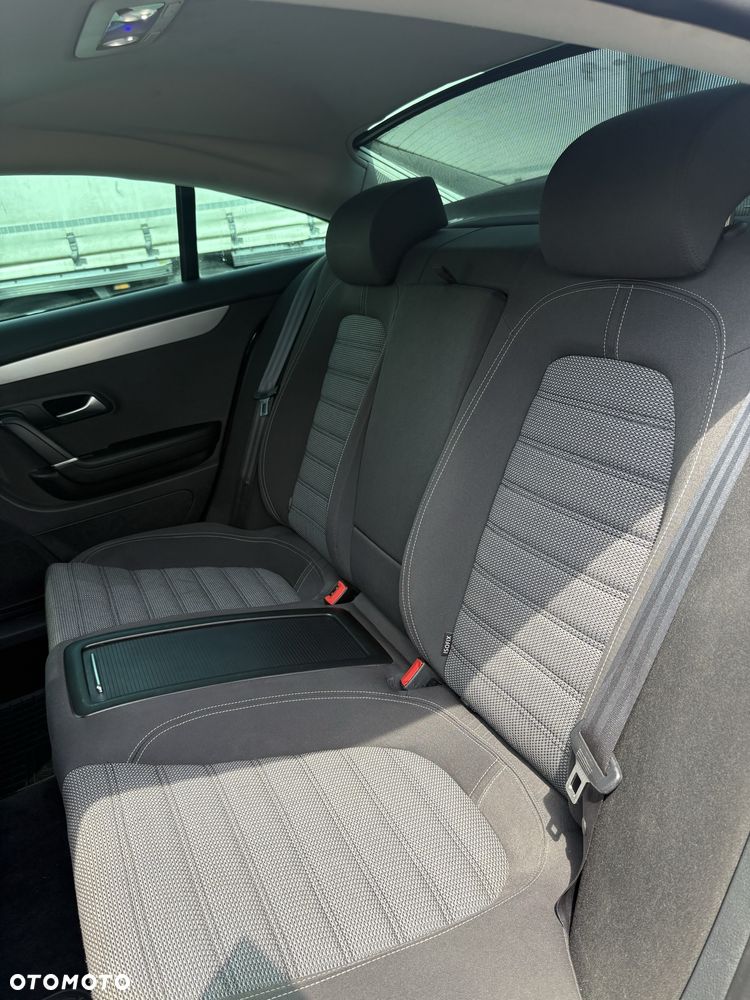 Volkswagen Passat CC - 5