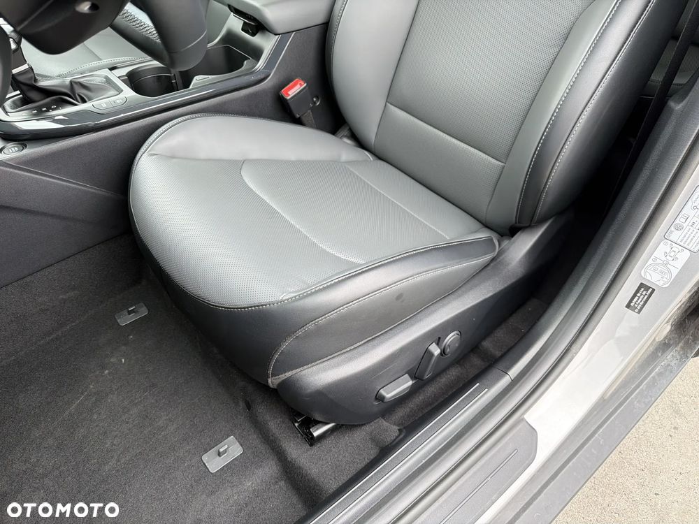 Kia K4 1.6 T-GDI L - 12