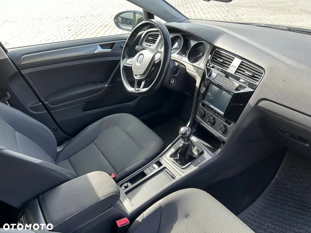 Volkswagen Golf VII 1.4 TSI BMT Comfortline - 15