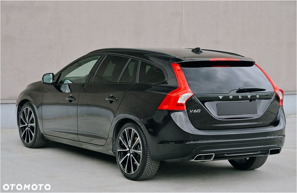 Volvo V60 D3 Drive-E Kinetic - 3