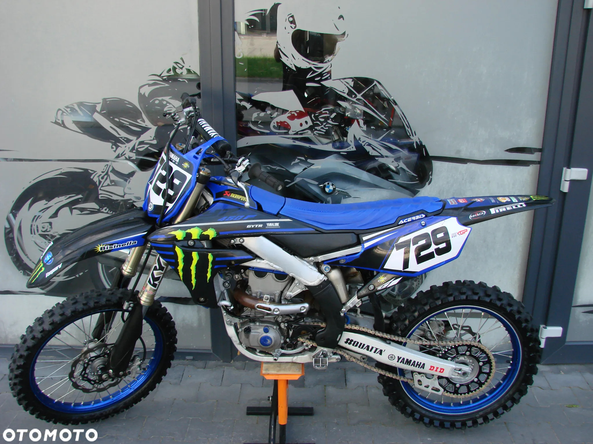 Yamaha YZF - 3