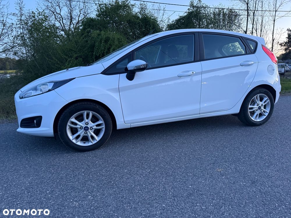 Ford Fiesta 1.5 TDCi St&St SYNC Edition - 5