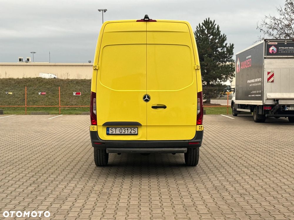 Mercedes-Benz 319 CDI - 4