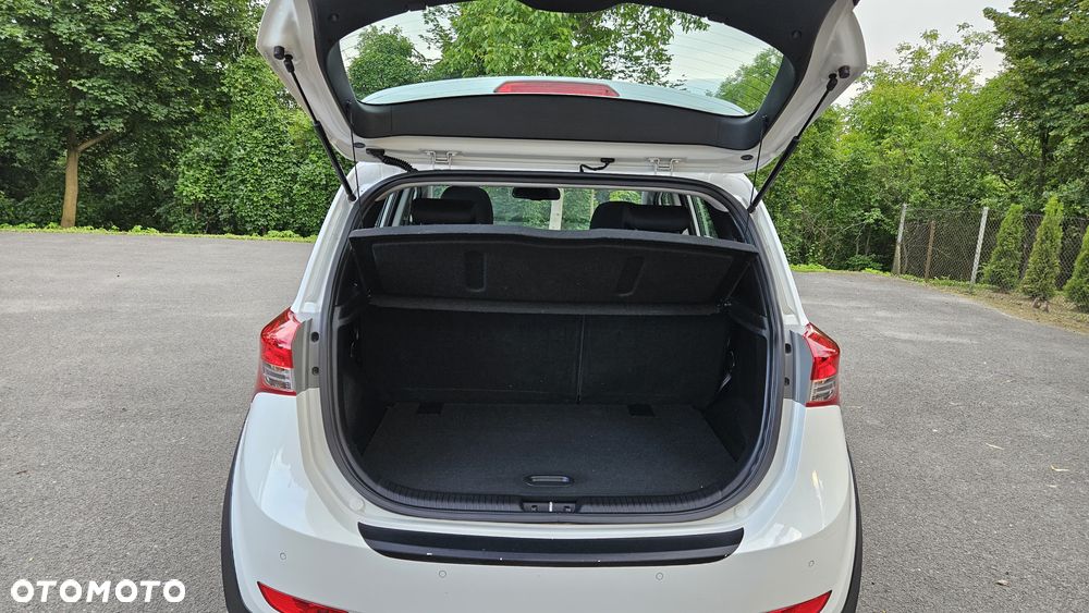 Hyundai ix20 1.6 Automatik Crossline - 36