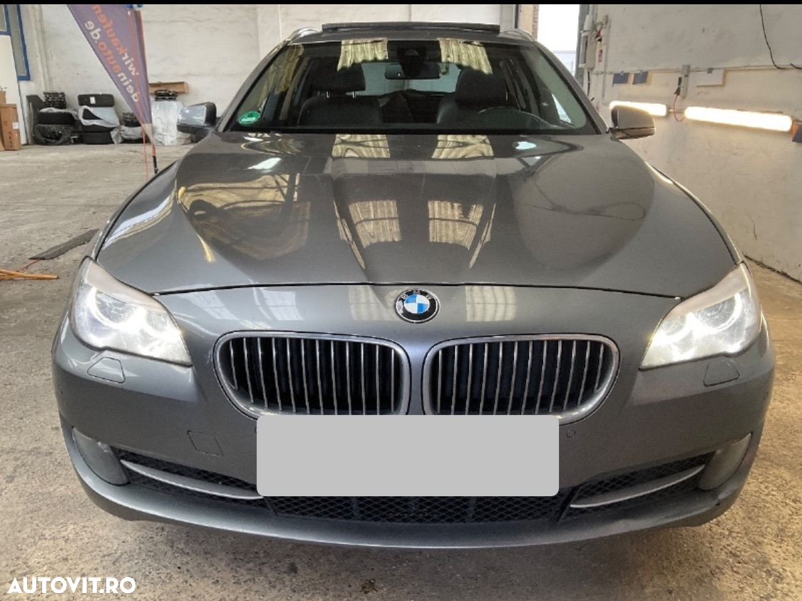 BMW Seria 5 530d xDrive - 8