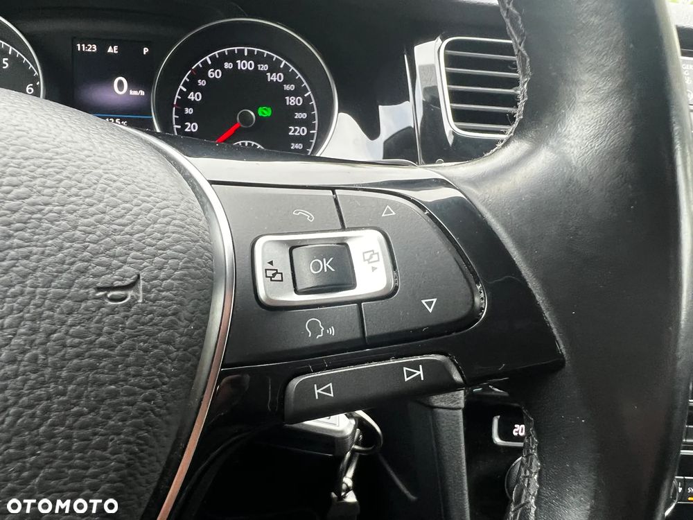 Volkswagen Golf 1.5 TSI ACT OPF DSG Highline - 17