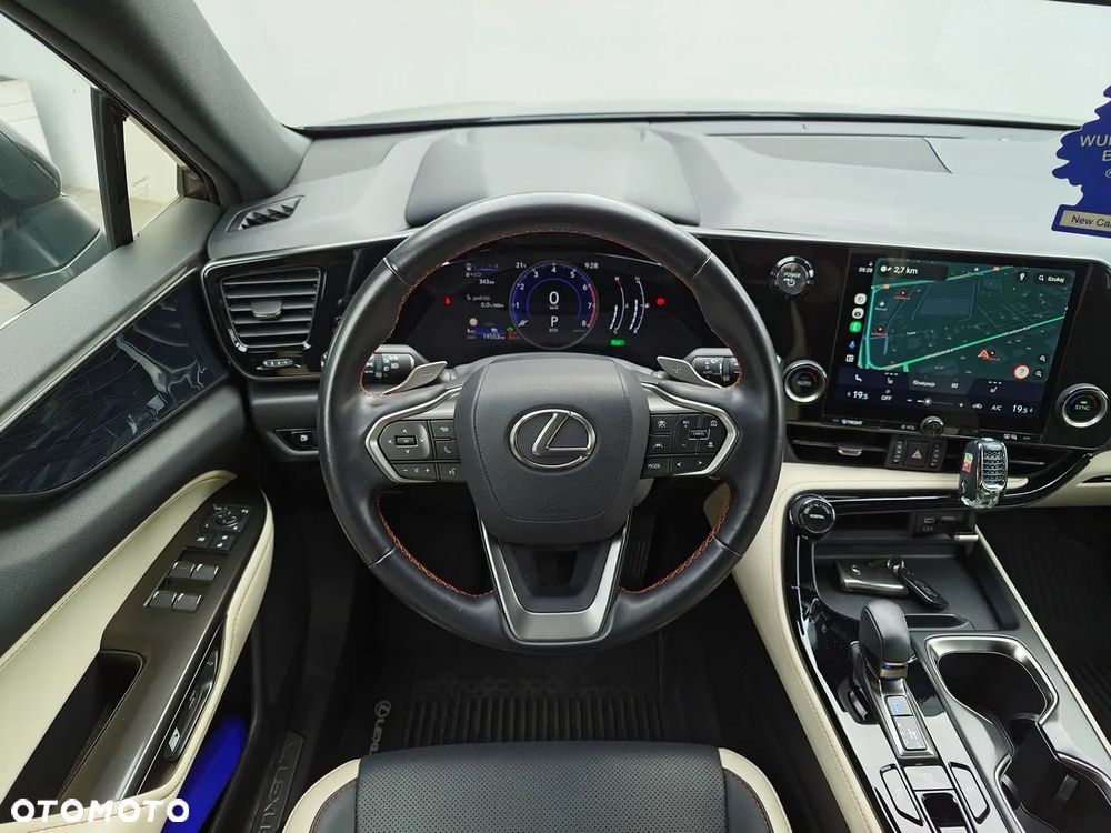 Lexus NX - 16