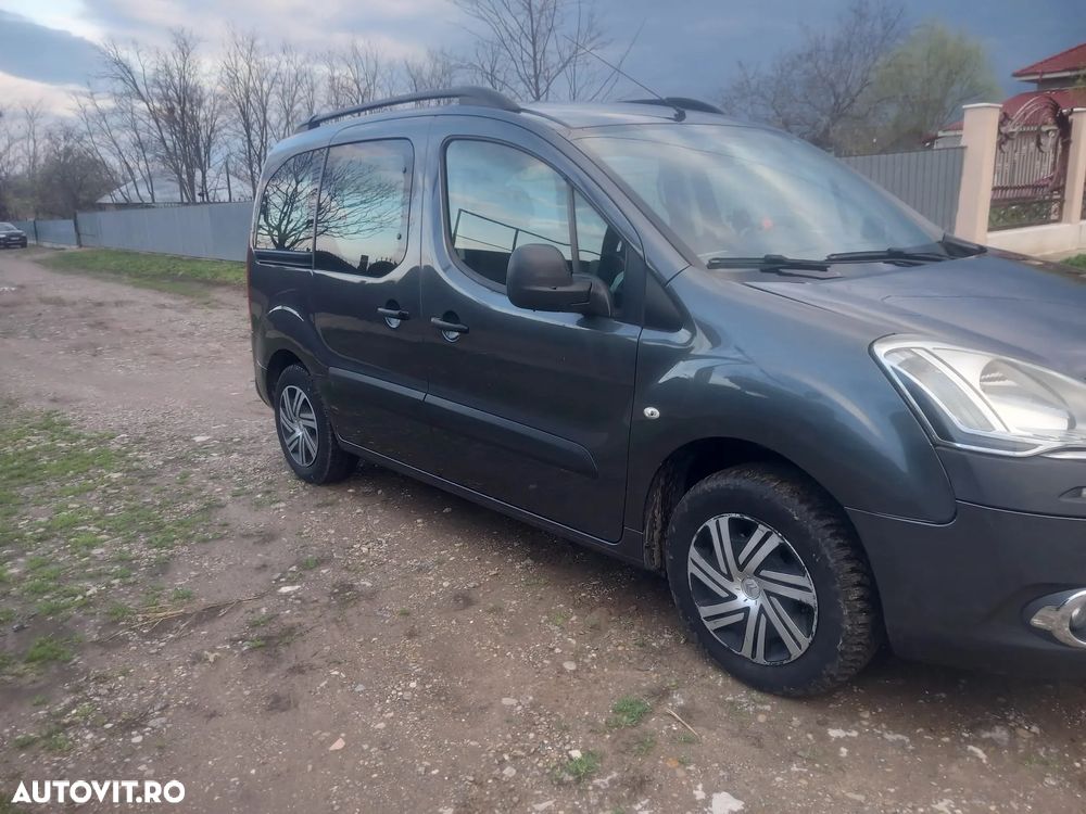 Citroën Berlingo 1.6 HDI First - 13