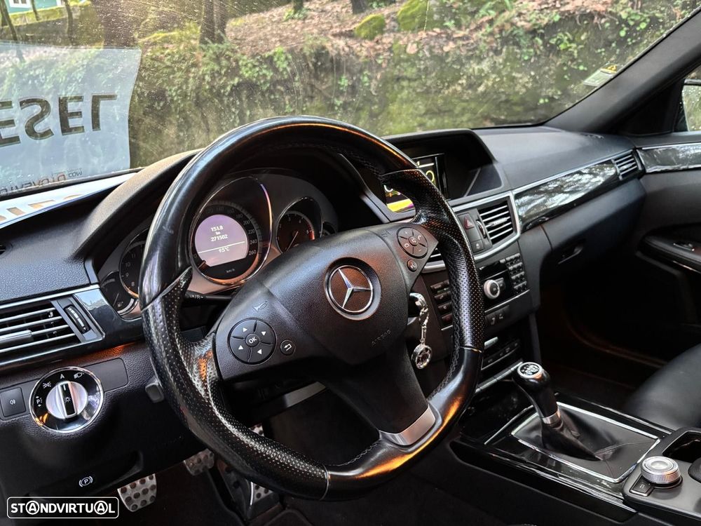 Mercedes-Benz E 250 CDi Avantgarde BlueEfficiency - 27