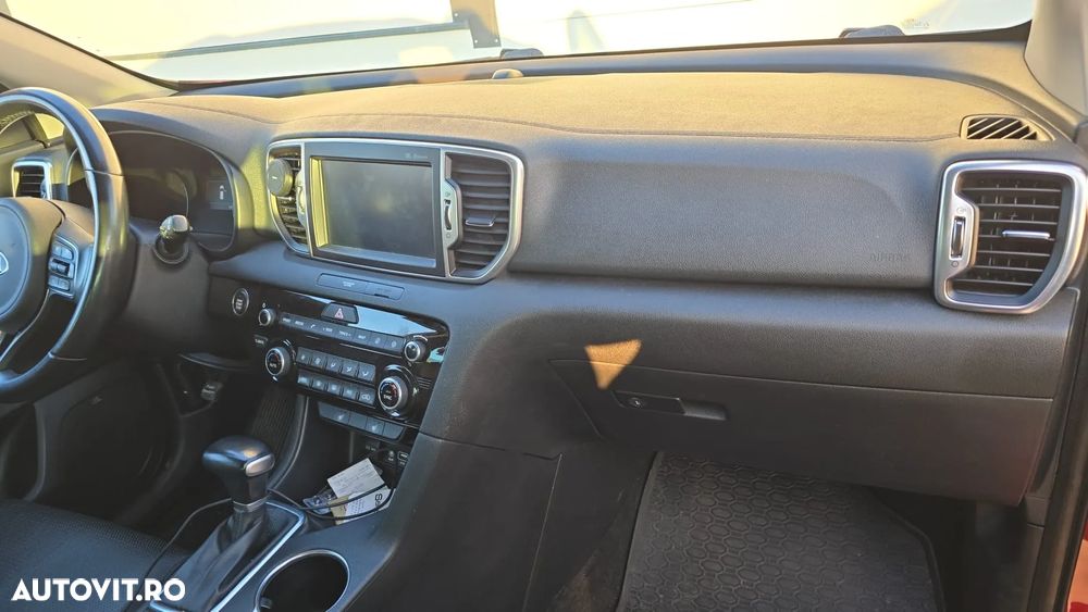 Kia Sportage 1.7 DSL 7DCT 4x2 Style - 19