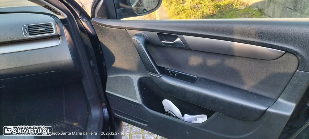 VW Passat 1.6 TDI BlueMotion - 3